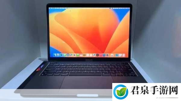 19岁MacBookPro欧美市场的发展历程：1. ＂从经典到现代：19岁MacBook Pro的市场演变之路