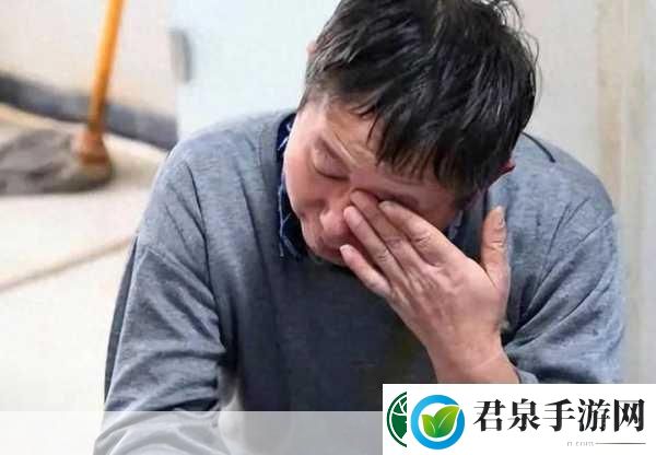 在火车上与继母同行的故事