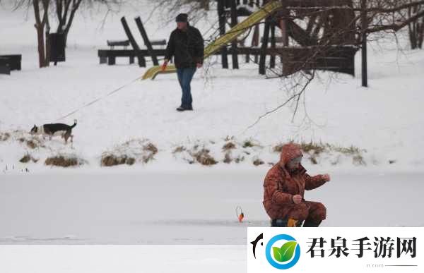 冰原守卫者的悠然垂钓之旅